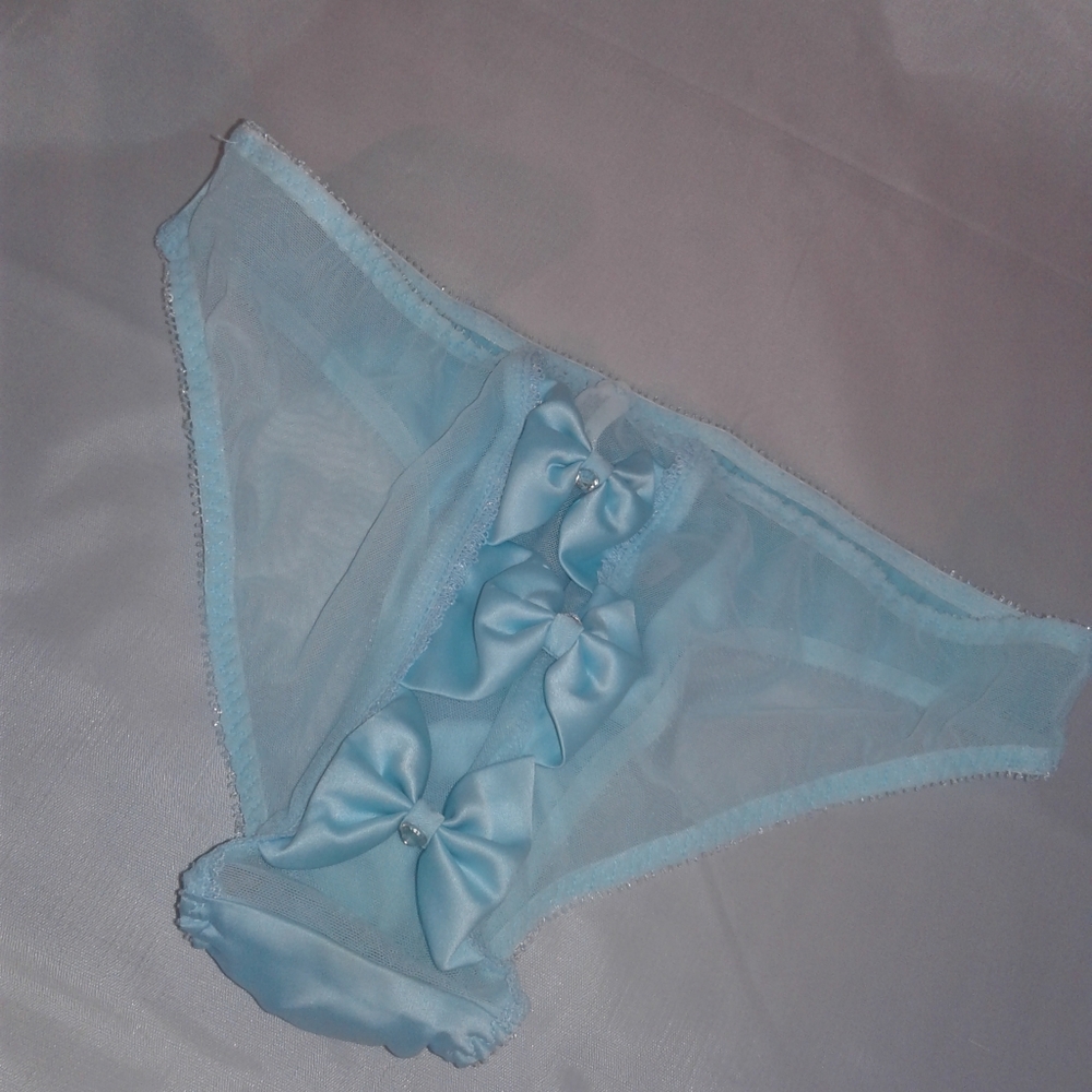 NWOT Bridal "I Do" Bow-back - Never worn